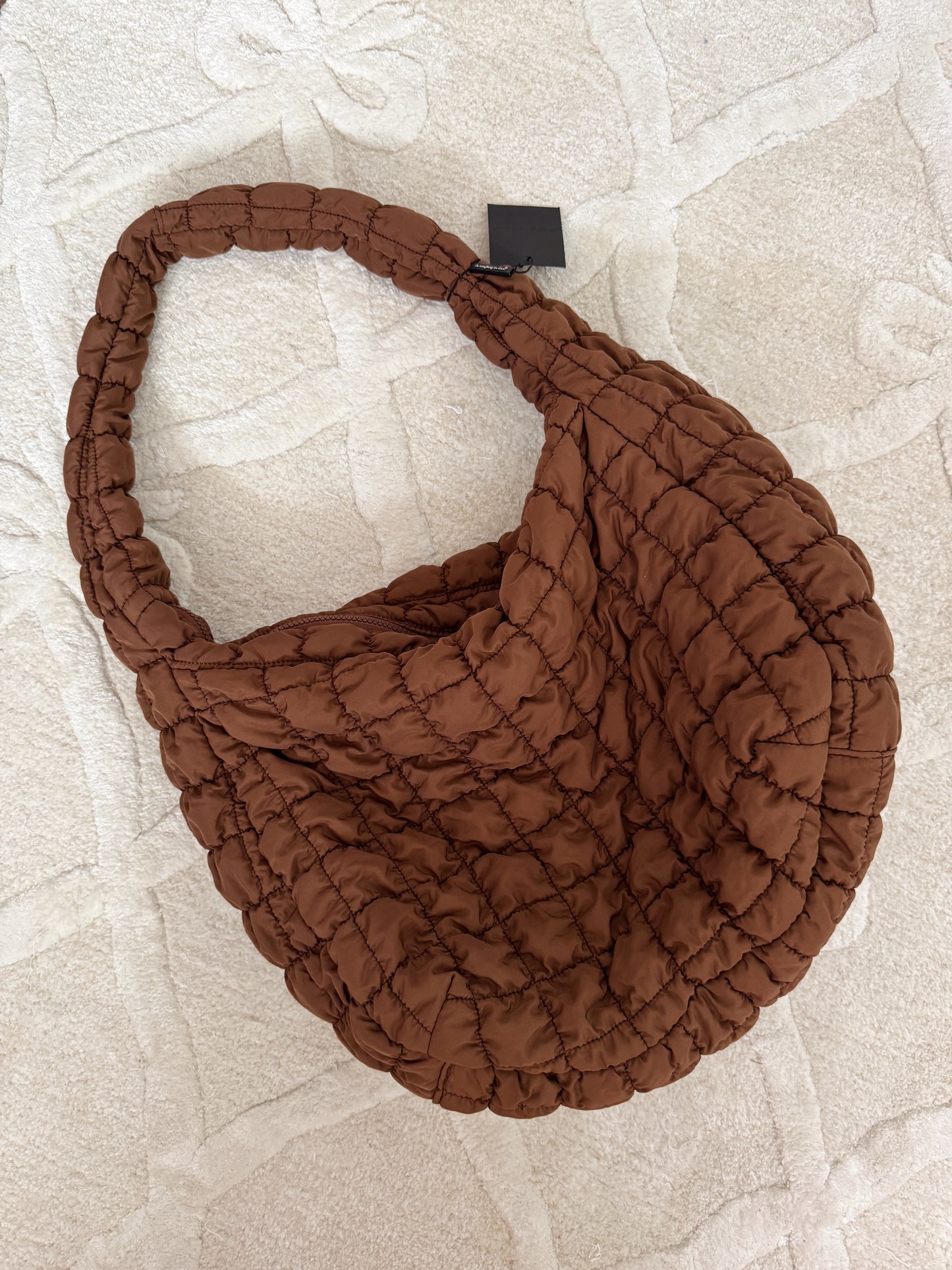 Cinnabon Quilted Puffer Bag (can’t restock)
