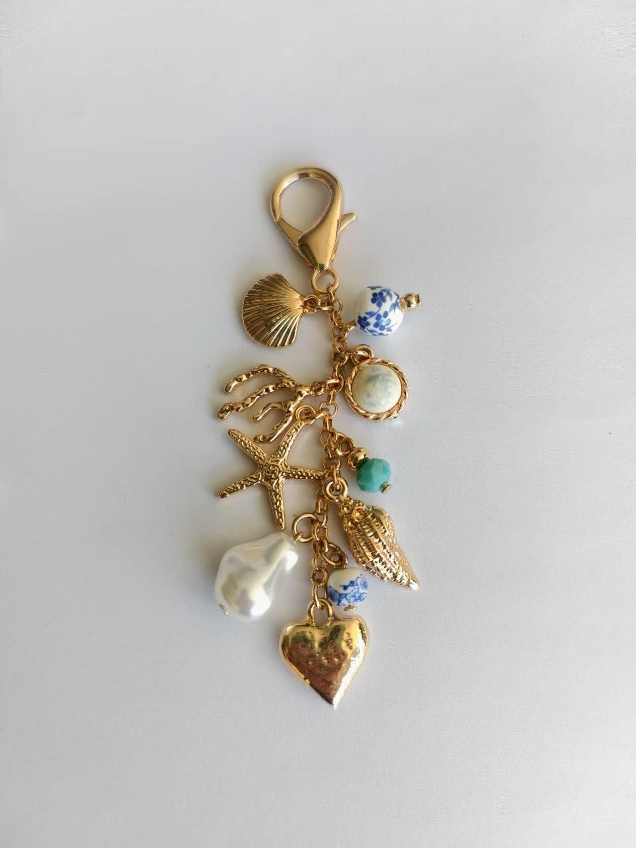 SEA LIFE PEARL HEART BEAD BAG CHARM
