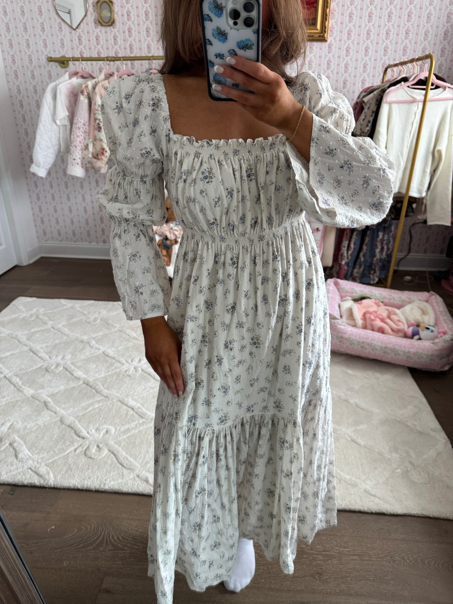 Nothing Fits But dress rare small