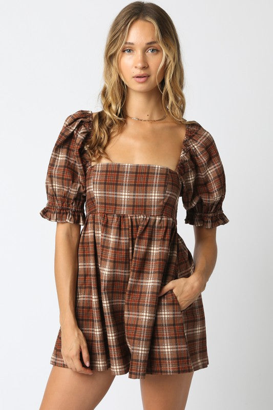 Caramel Crisp Gingham Romper (can’t restock) 🤎🐻