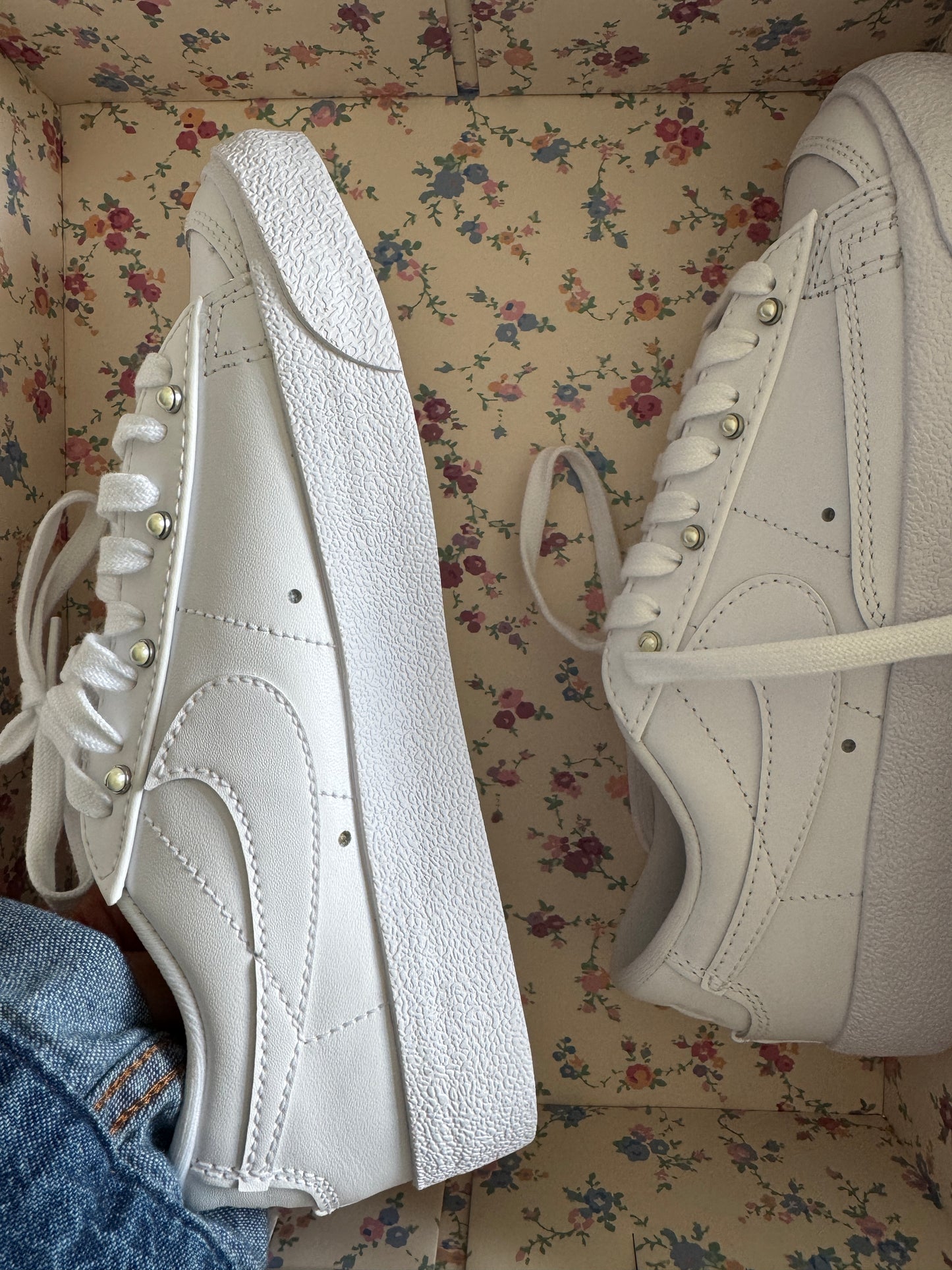 Nike Pearl Sneaker 6 NEW