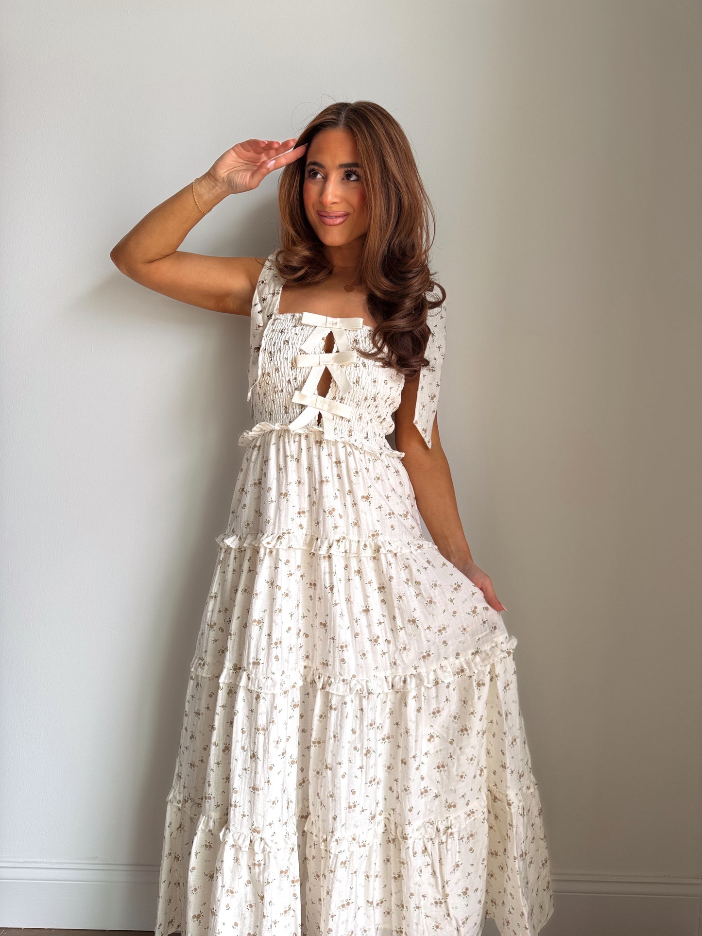 Bows & Roses Tie Beige Midi Dress