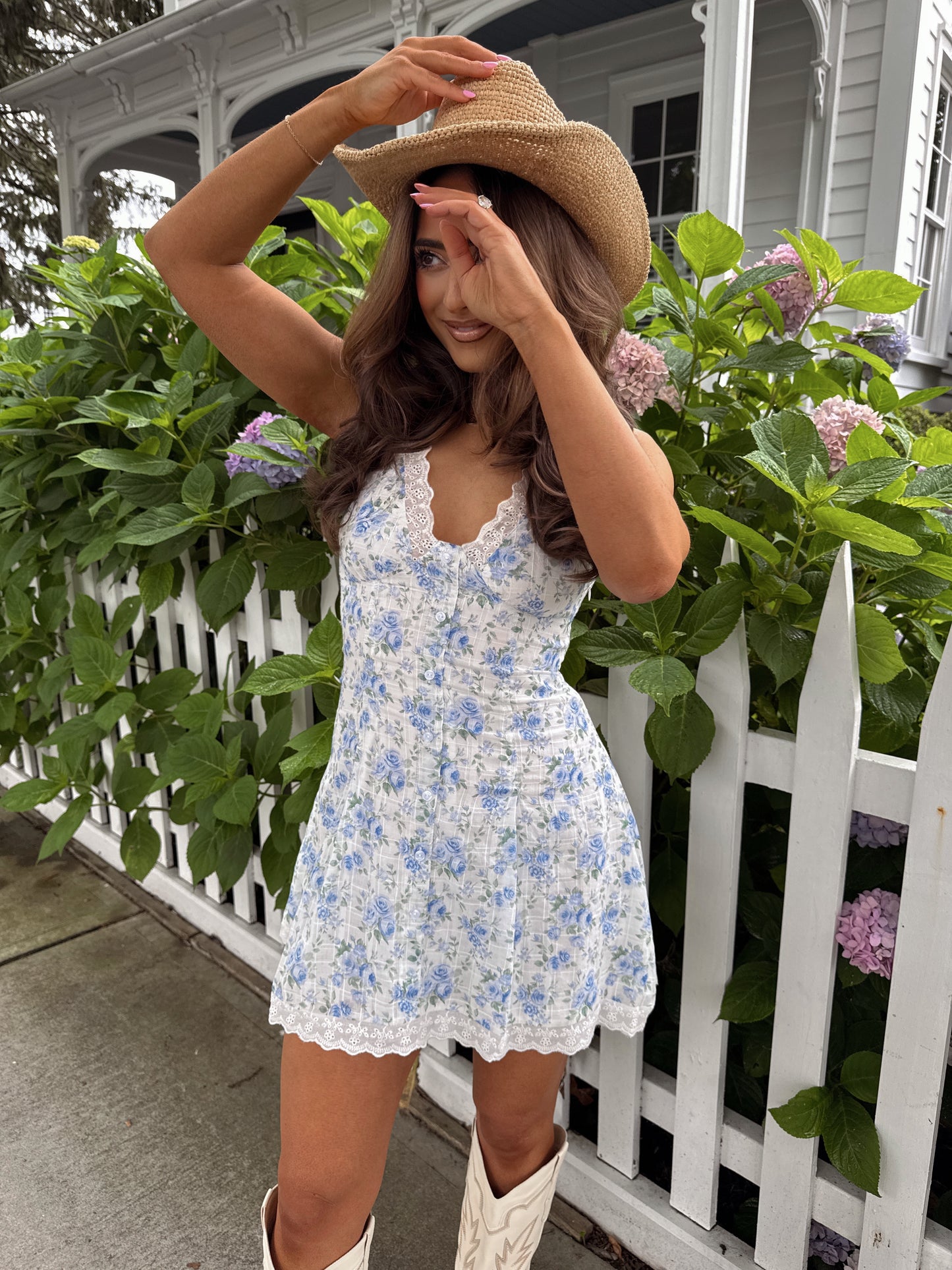 The Coastal Vintage Dress (Can’t Restock)