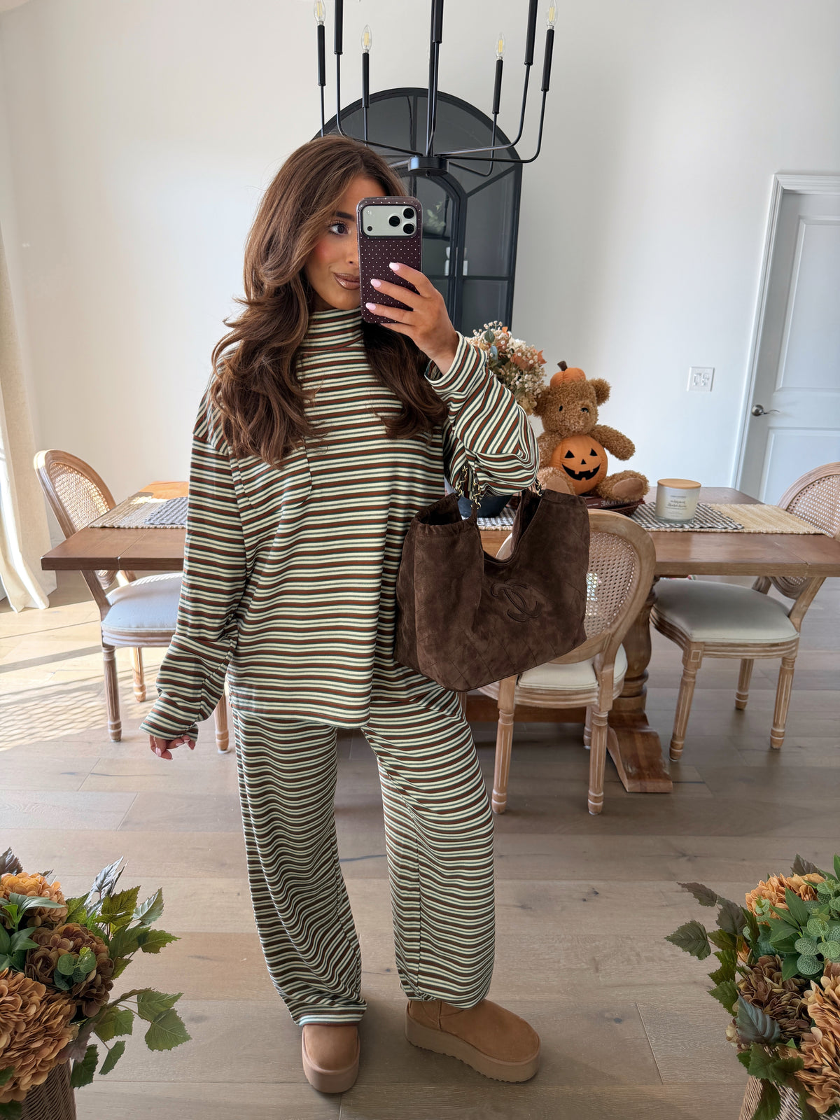 Heritage Set (Mocha Mockneck) can’t restock