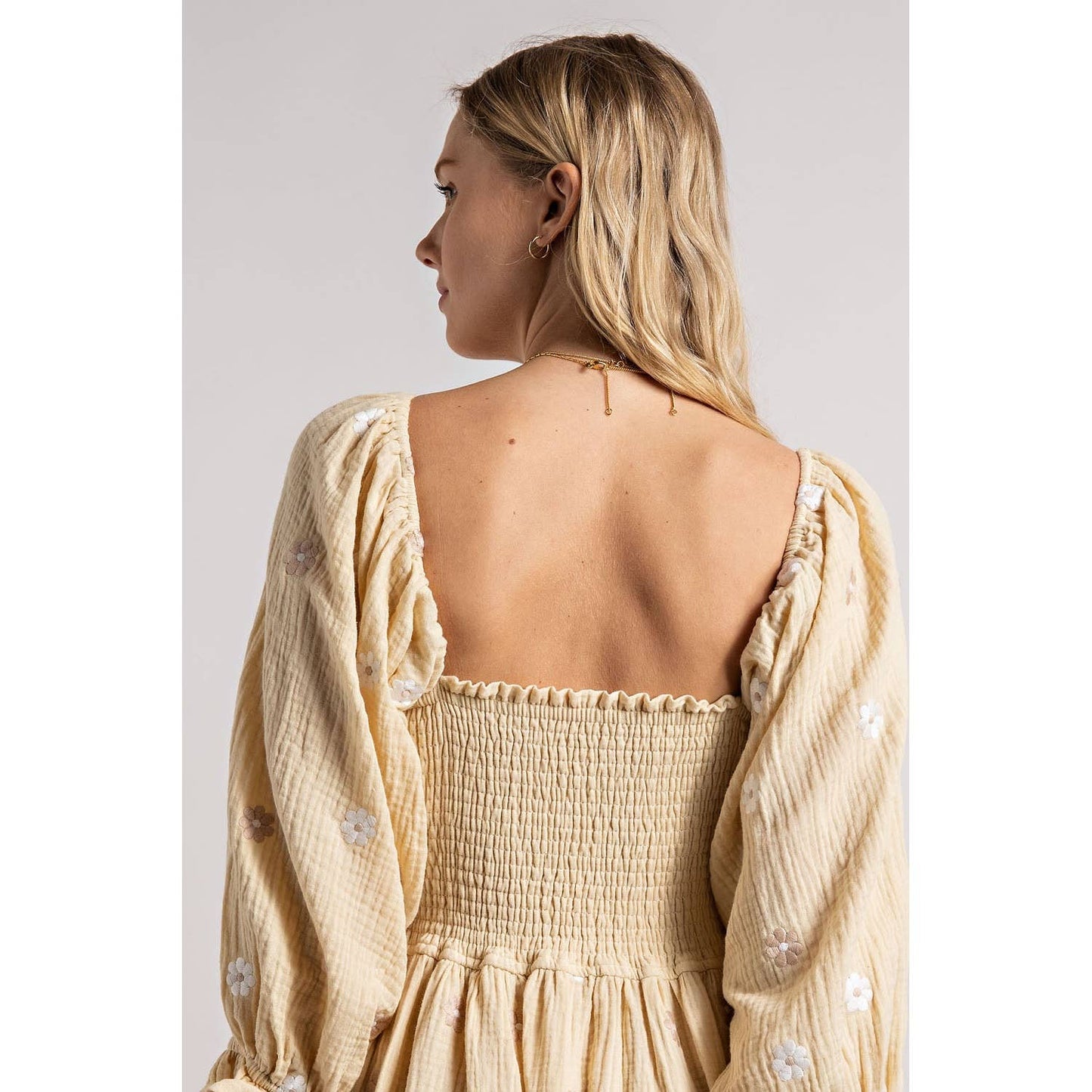 PRE-ORDER SEPTEMBER ARRIVAL Worthy GAUZE EMBROIDERY SMOCKING TIERED DRESS (estimated end of September )