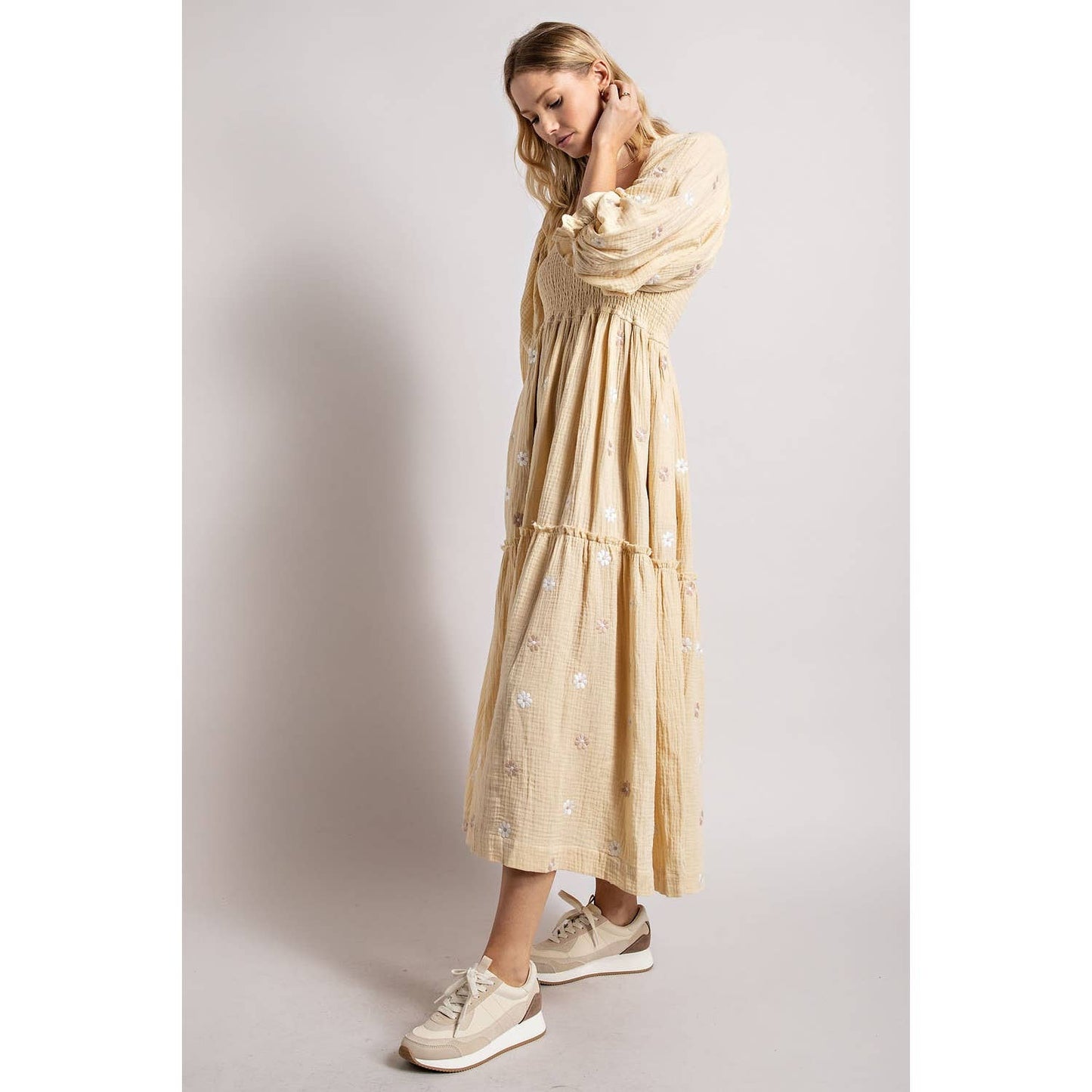 PRE-ORDER SEPTEMBER ARRIVAL Worthy GAUZE EMBROIDERY SMOCKING TIERED DRESS (estimated end of September )