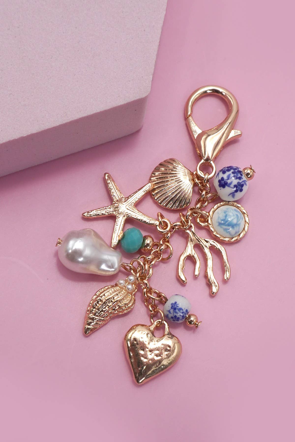 SEA LIFE PEARL HEART BEAD BAG CHARM