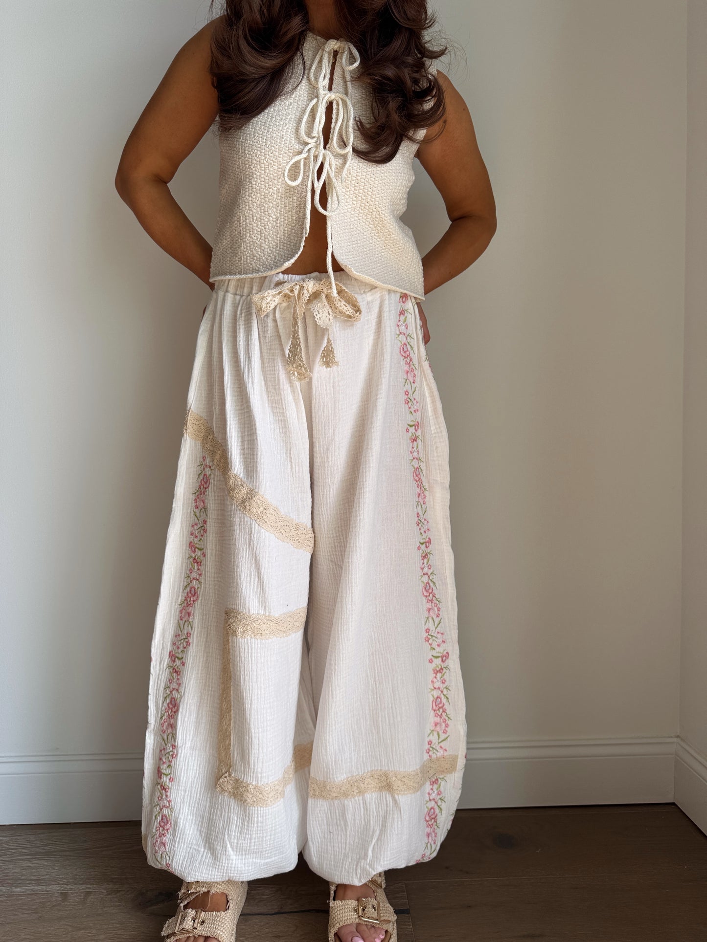 Del’Mar Gauze Crochet Barrel Pant (pre order may 1)