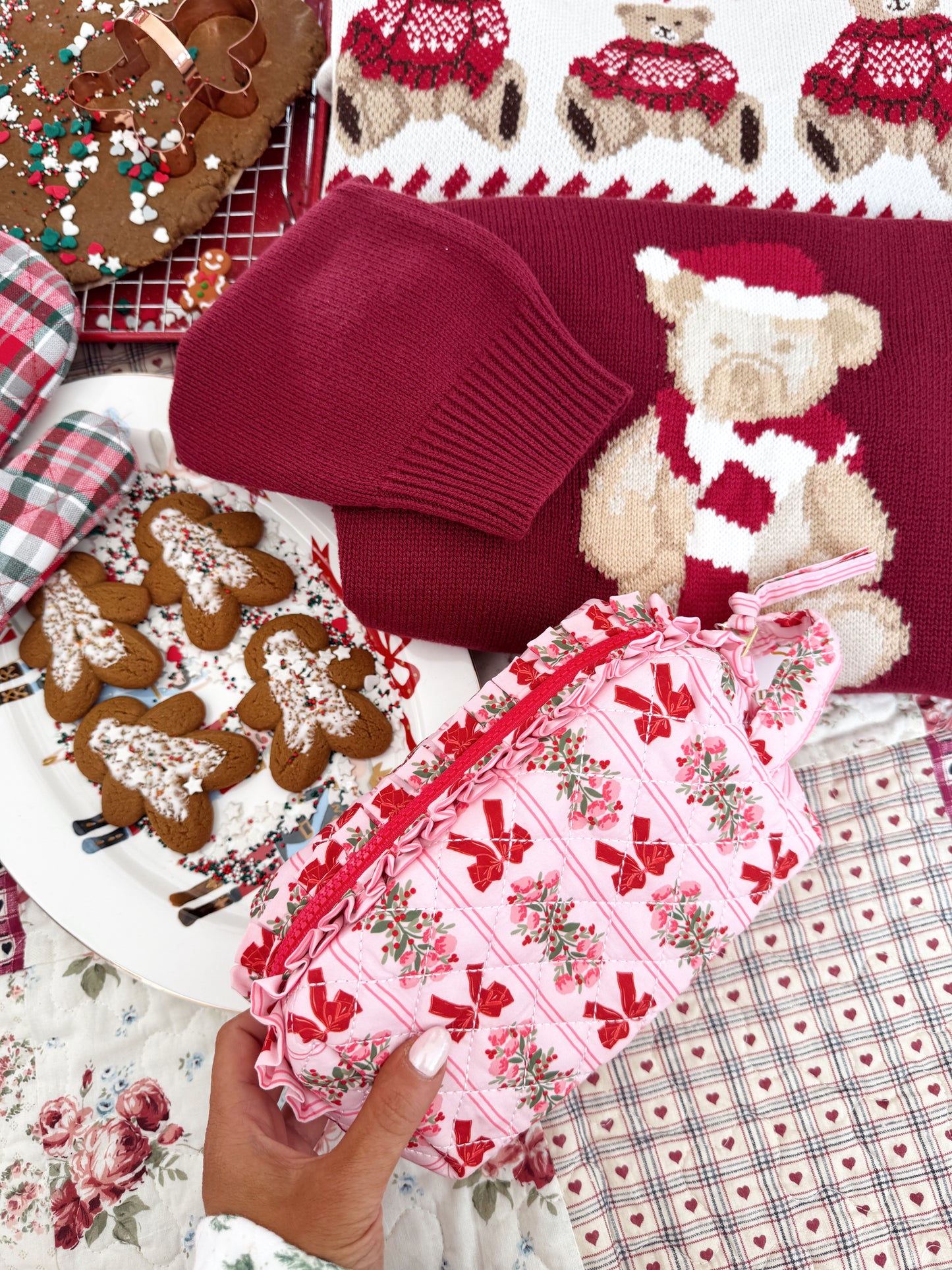 Quilted Cosmetic Pouch-Oh So Merry