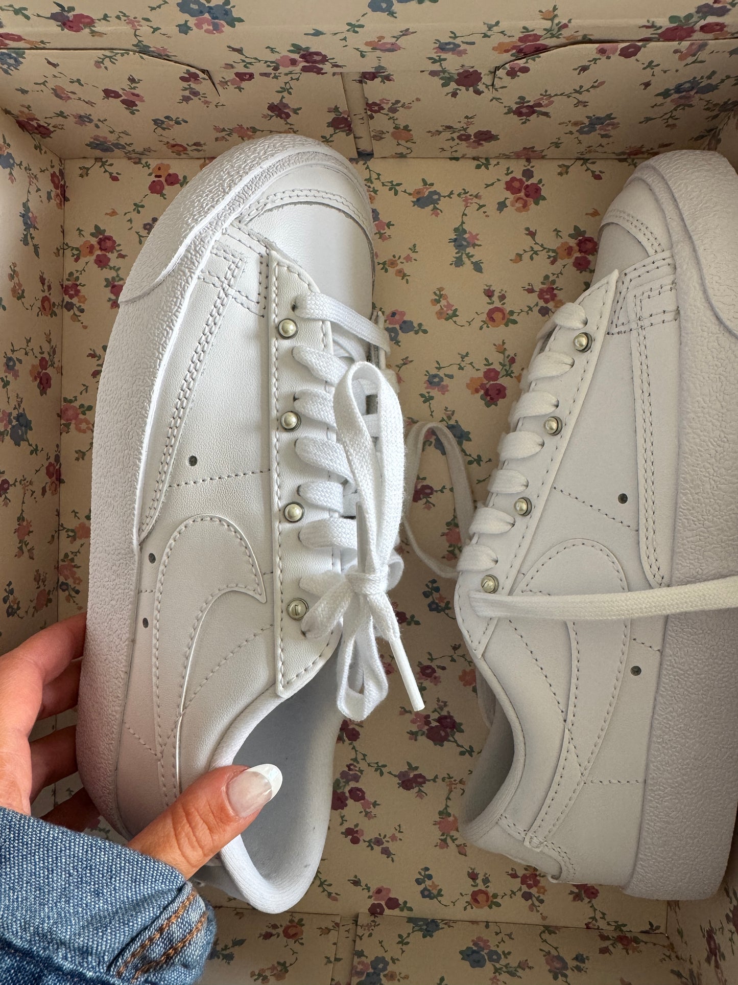 Nike Pearl Sneaker 6 NEW