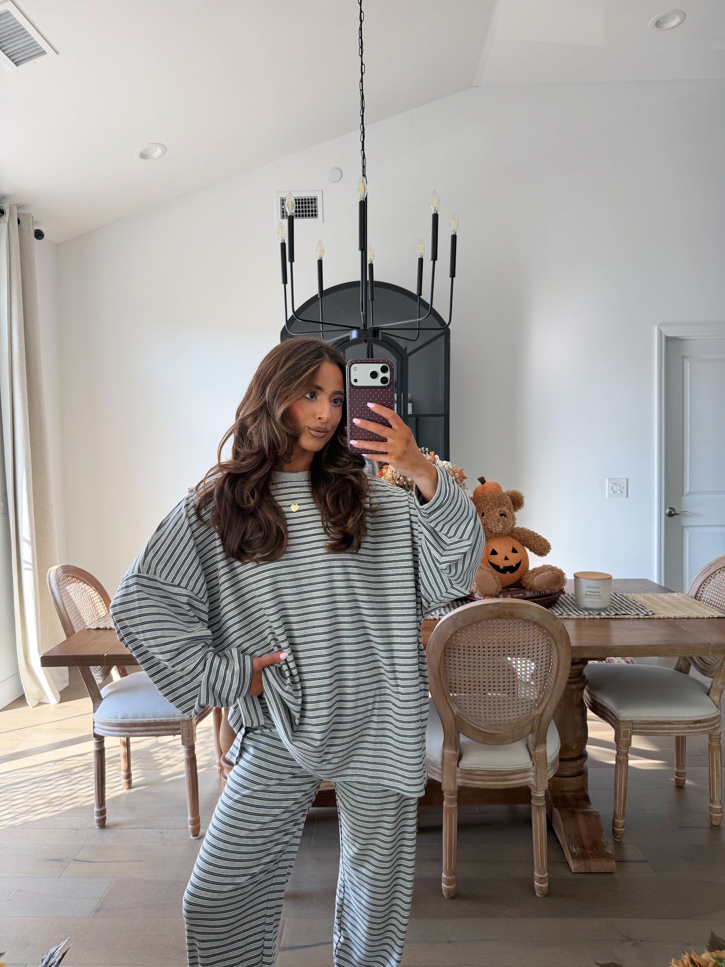 Heritage Striped Set (Grey) can’t restock
