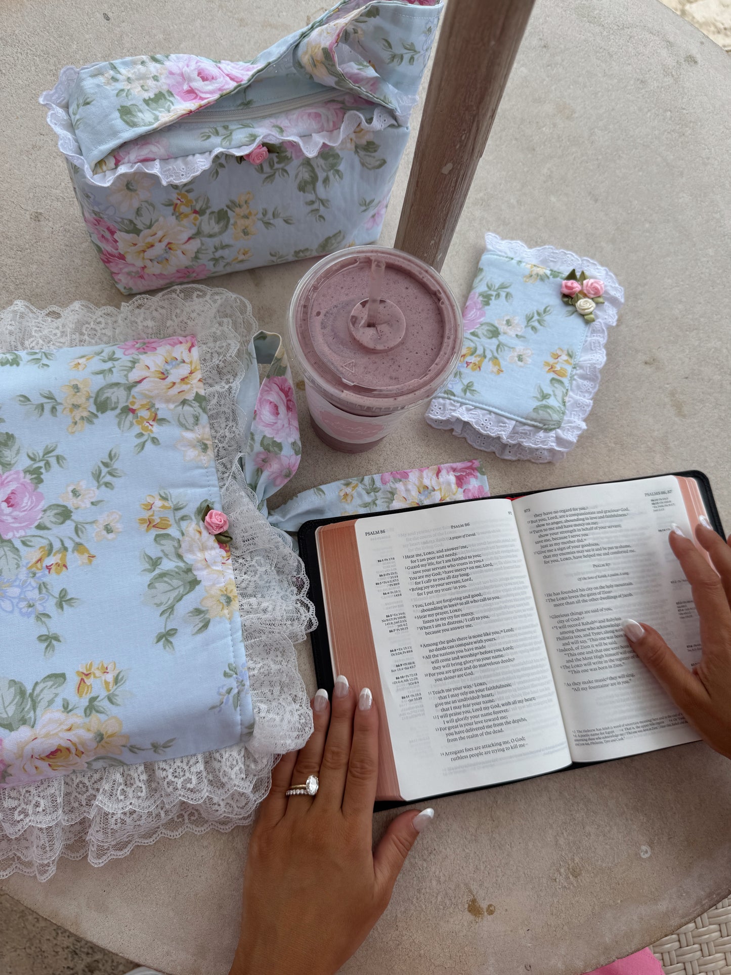 Mint & Lace Vintage Floral Bible Cover