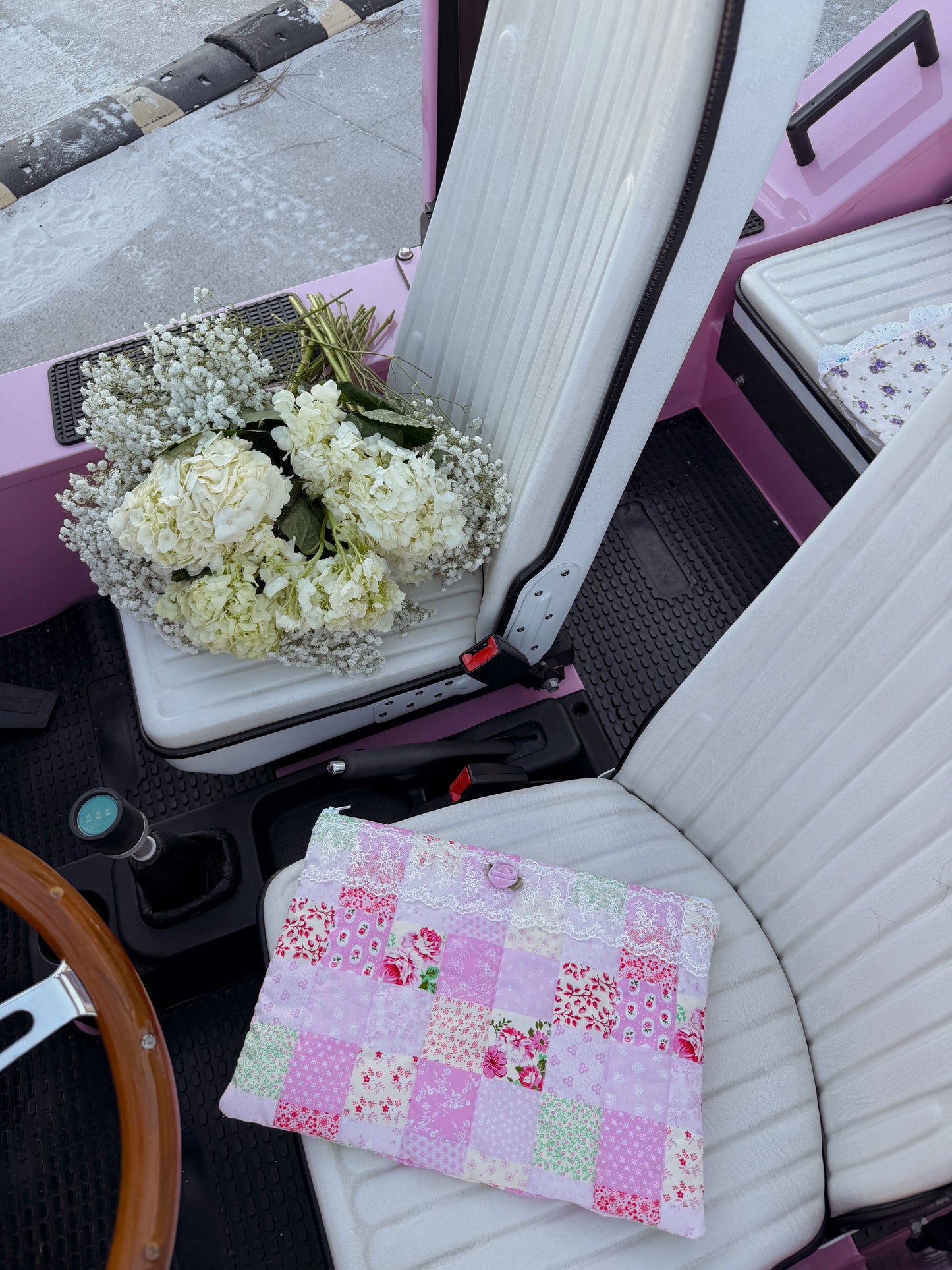 Vintage Laptop Cover (Pink Floral)