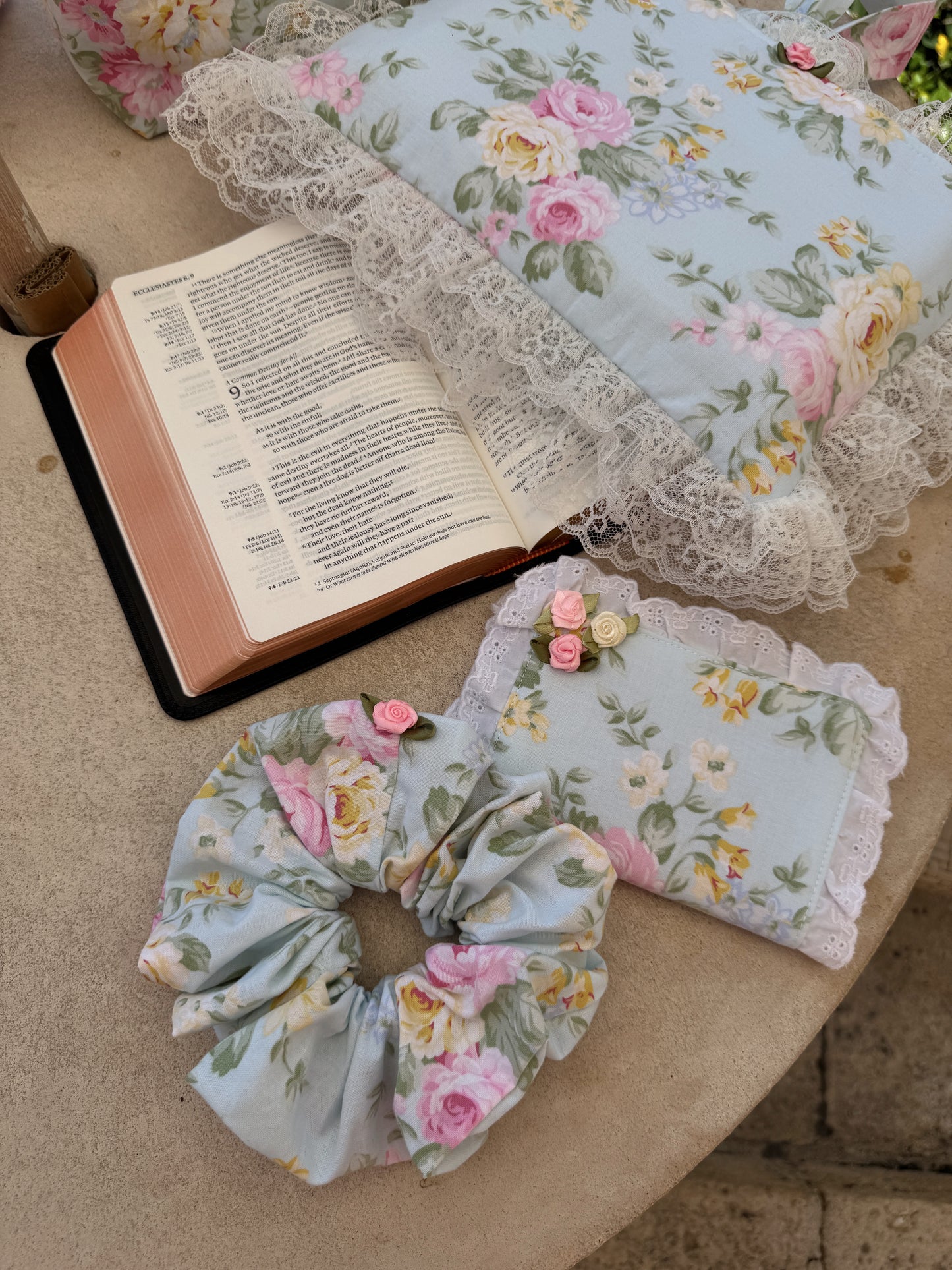 Mint To Be Jumbo Floral Scrunchie