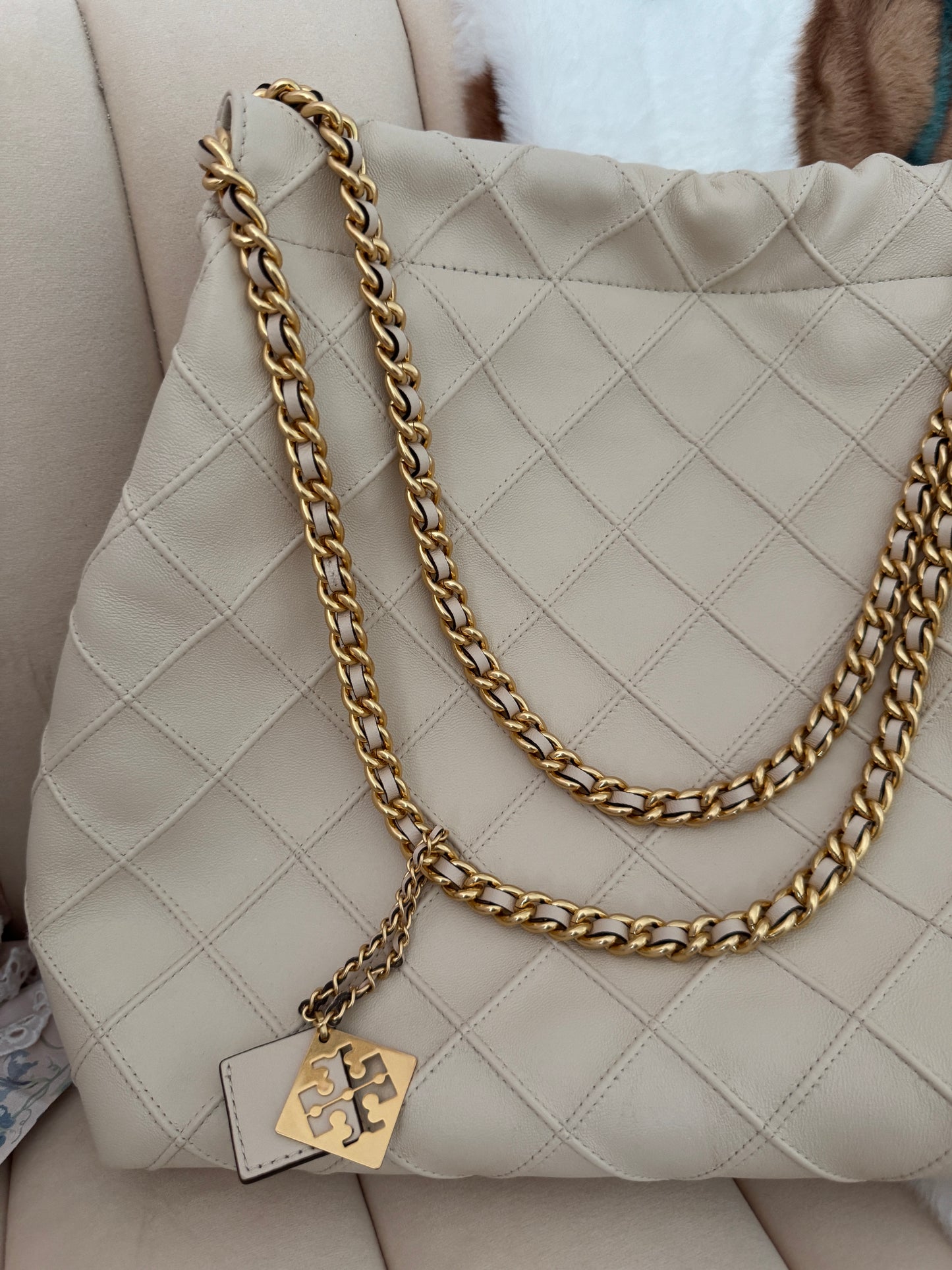 Tory Burch Shoulder Bag