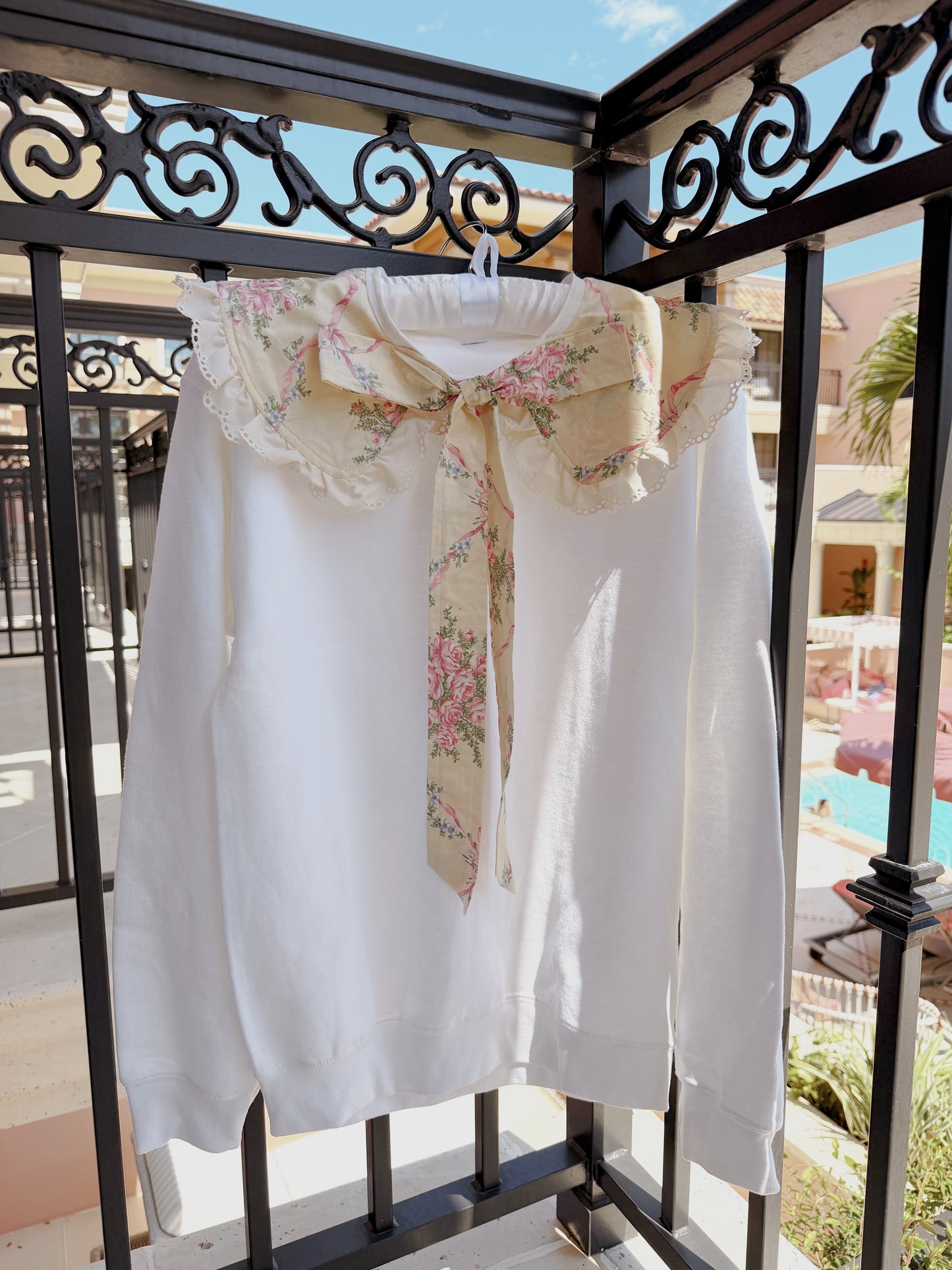 Rose Darling Sweatshirt