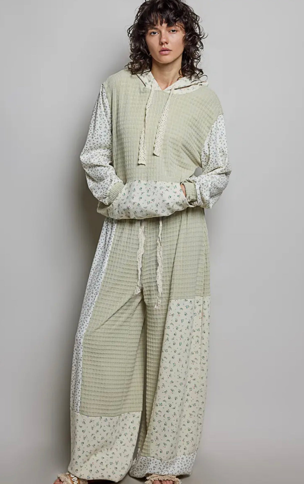 Hamptons Garden Floral jogger (Sage)