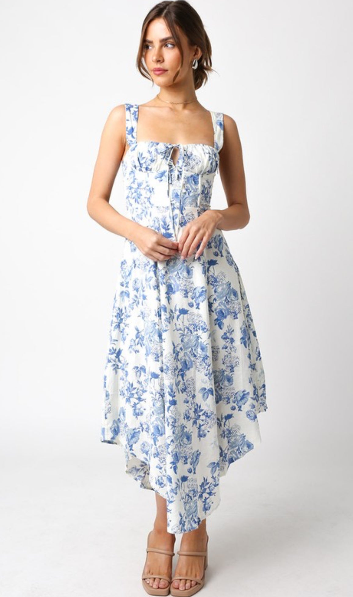 Victoria 🦋 floral midi dress