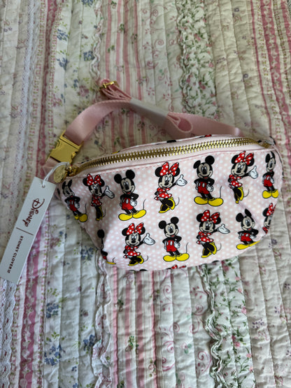 SCL minnie beltbag NWT