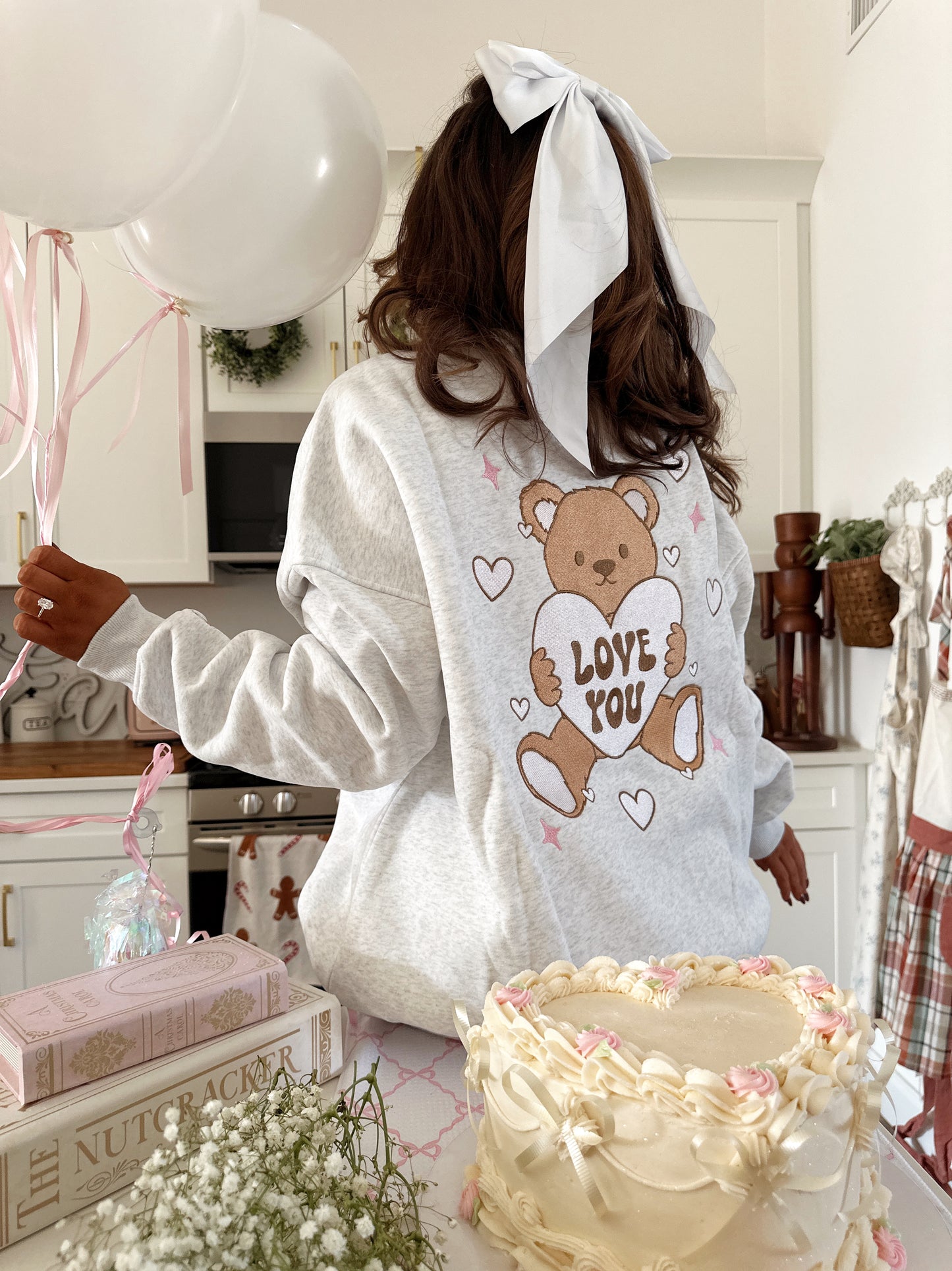 Love you BEARY MUCH 🧸 Crewneck