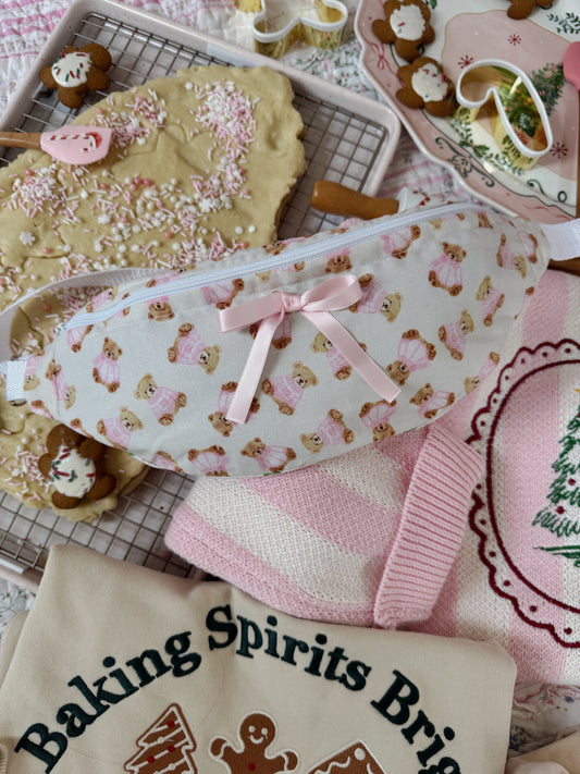 A BEARY Holiday Beltbag with adjustable strap (pre order 2 weeks)
