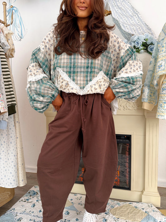 Snow Buddy Brown Barrel Sweatpants