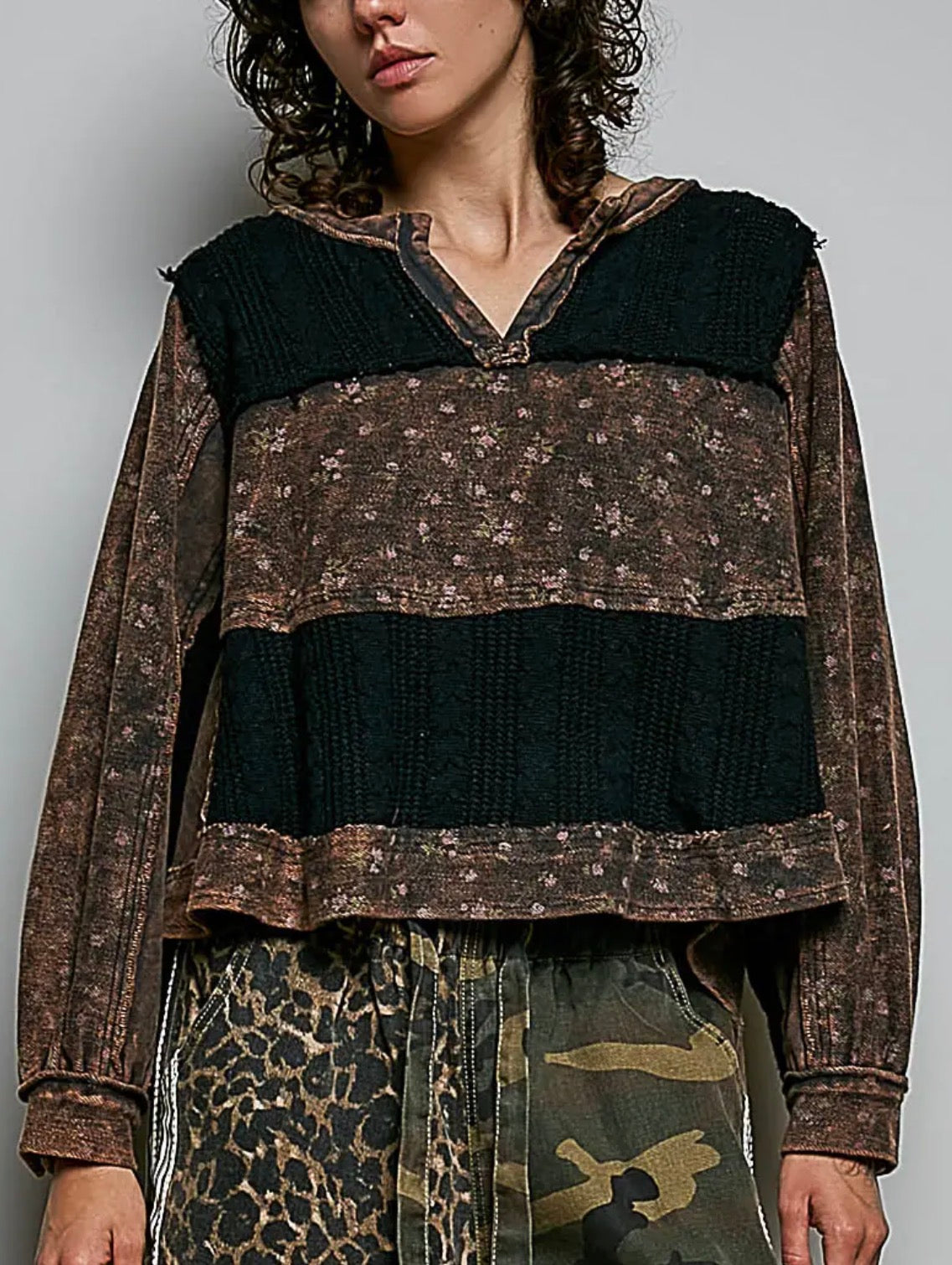 Cottage Rose Vintage Knit Top (Early Access) Grey/Brown
