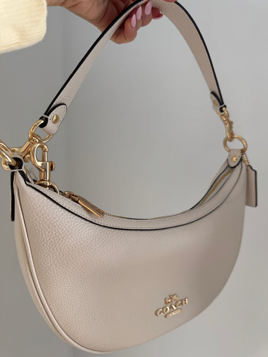 COACH NEW WHITE MINI BAG