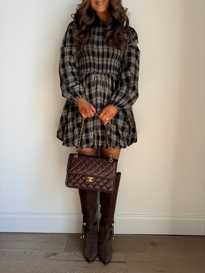 Pumpkin Butter Plaid Puff Mini Dress (Black)