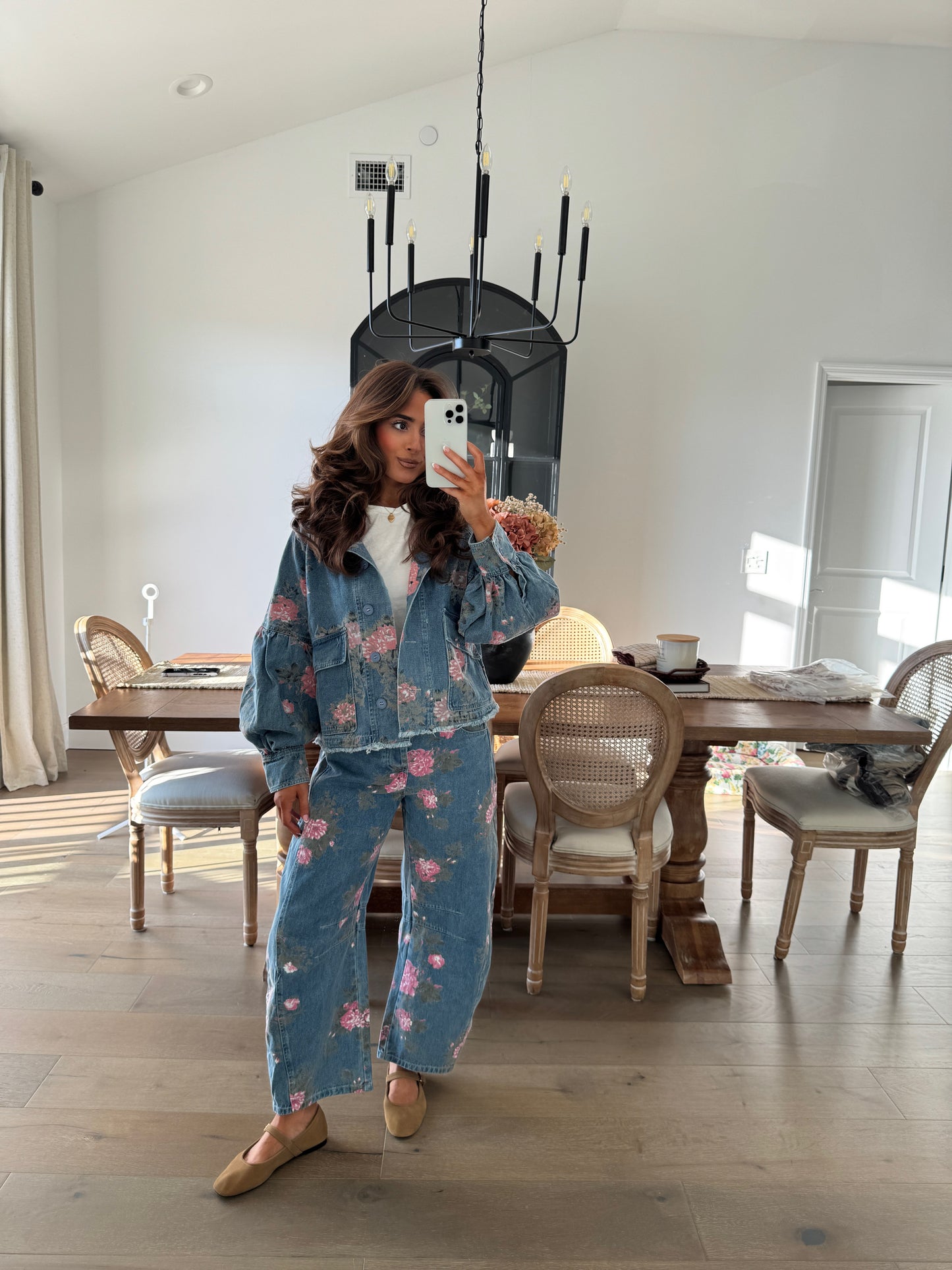 The Thankful Heart Barrel Jeans