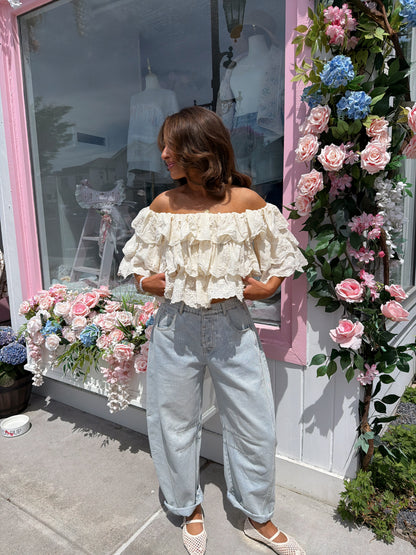 Lace Oat Ruffles Top
