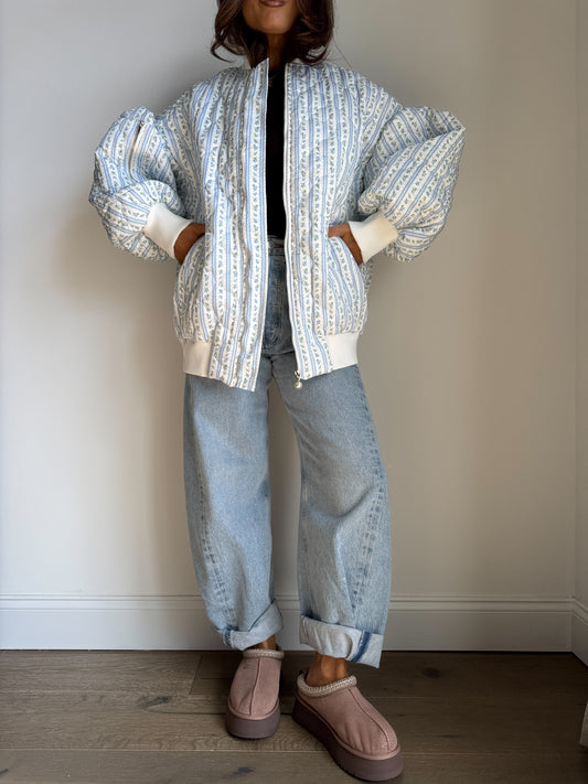 Shabby Chic Wildflower Quilted Jacket (blueberry)