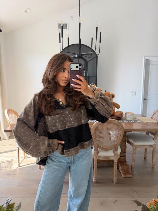 Cottage Rose Vintage Knit Top Grey/Brown