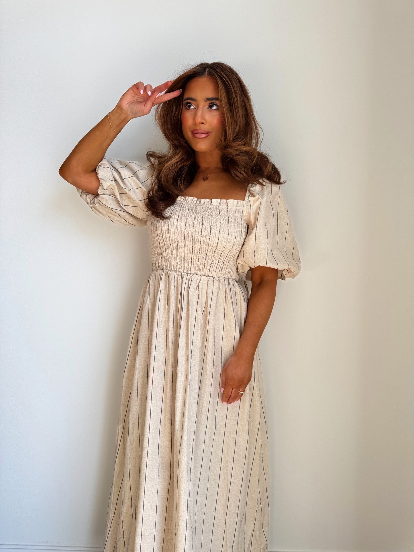 linen midi dress puff sleeve Puff sleeve linen dress Aurora in midi length