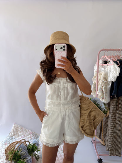 Sand & Lace Set White Eyelet