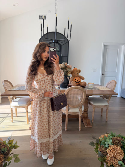 Orchard Sweetheart Midi Dress