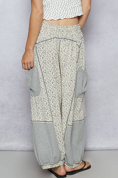 Darling Oversized floral pattern printed knit pants