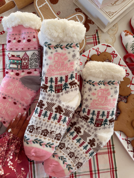 A Coquette Christmas Cozy Socks