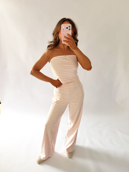 Strawberry Shoreline Striped Set (can’t restock)