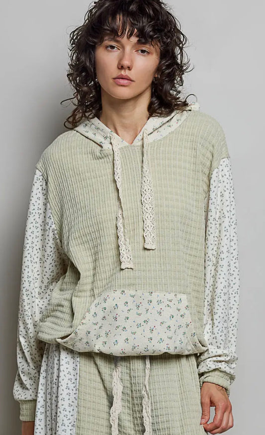 Hamptons Garden Floral Hoodie (Sage)