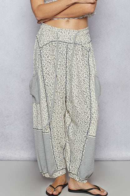 Darling Oversized floral pattern printed knit pants