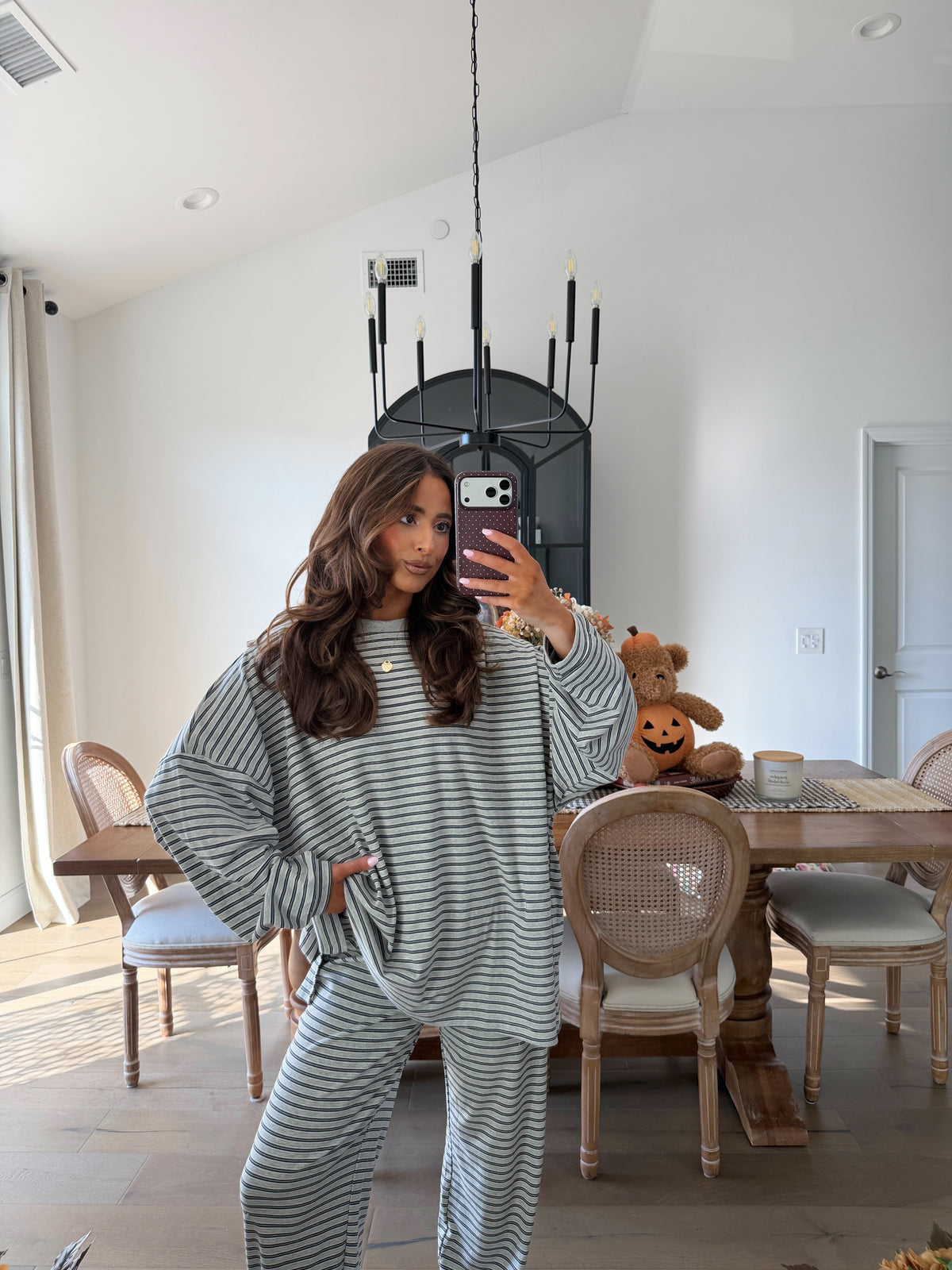 Heritage Striped Set (Grey) can’t restock