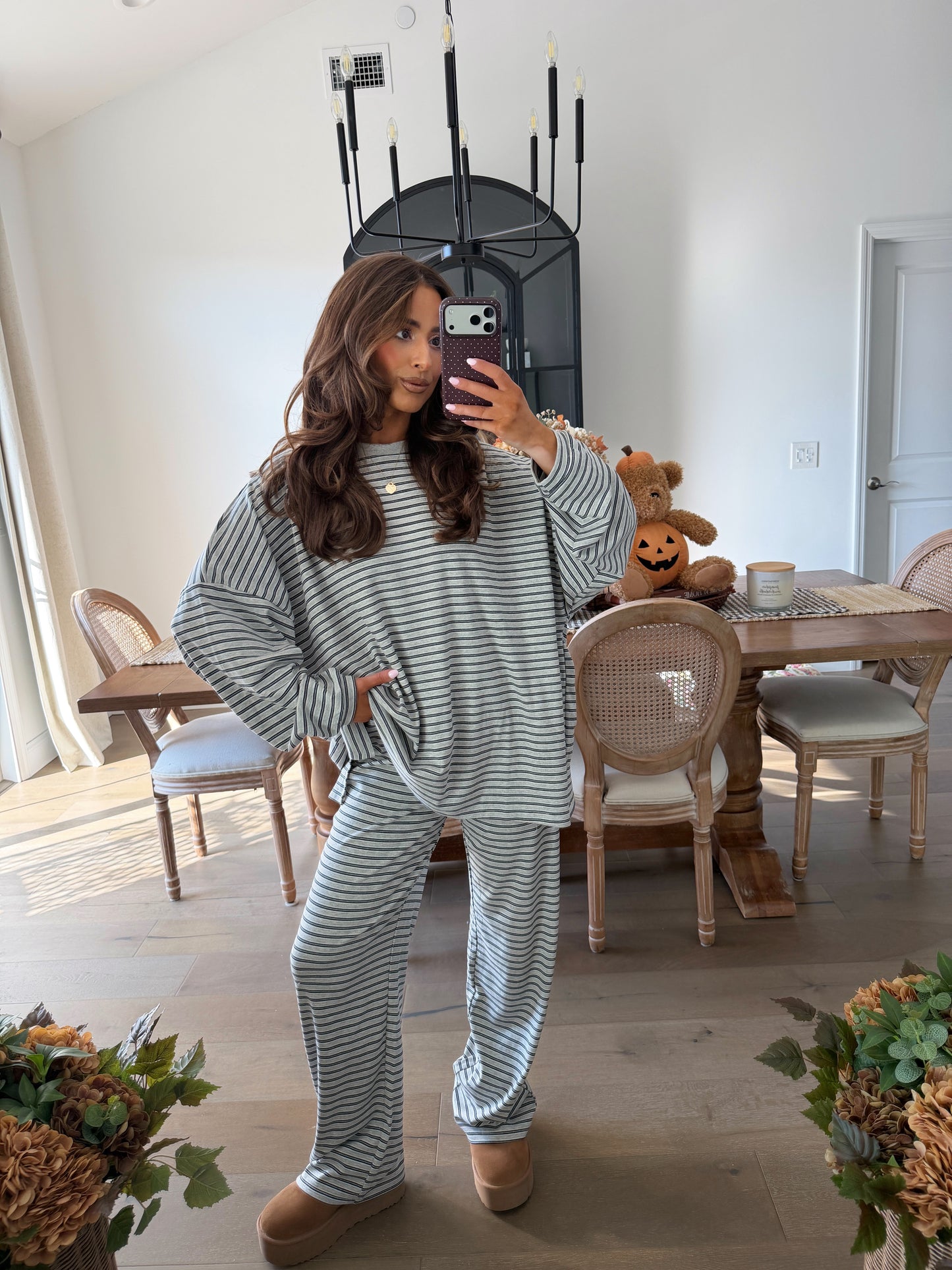 Heritage Striped Set (Grey) can’t restock