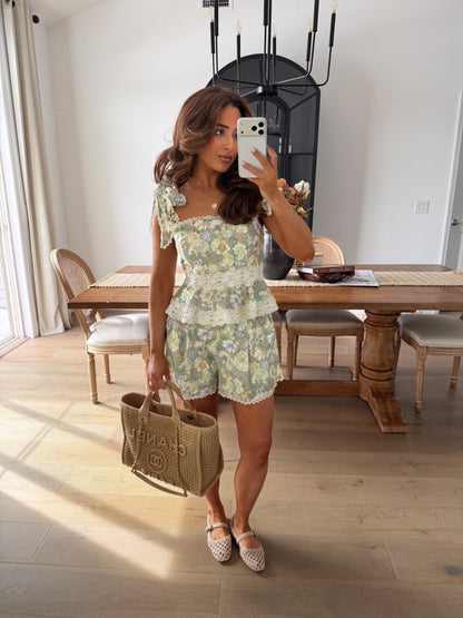 Sage Garden Floral Set