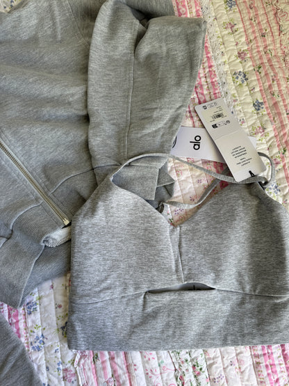 ALO HOODIE AND BRA SET SIZE MEDIUM