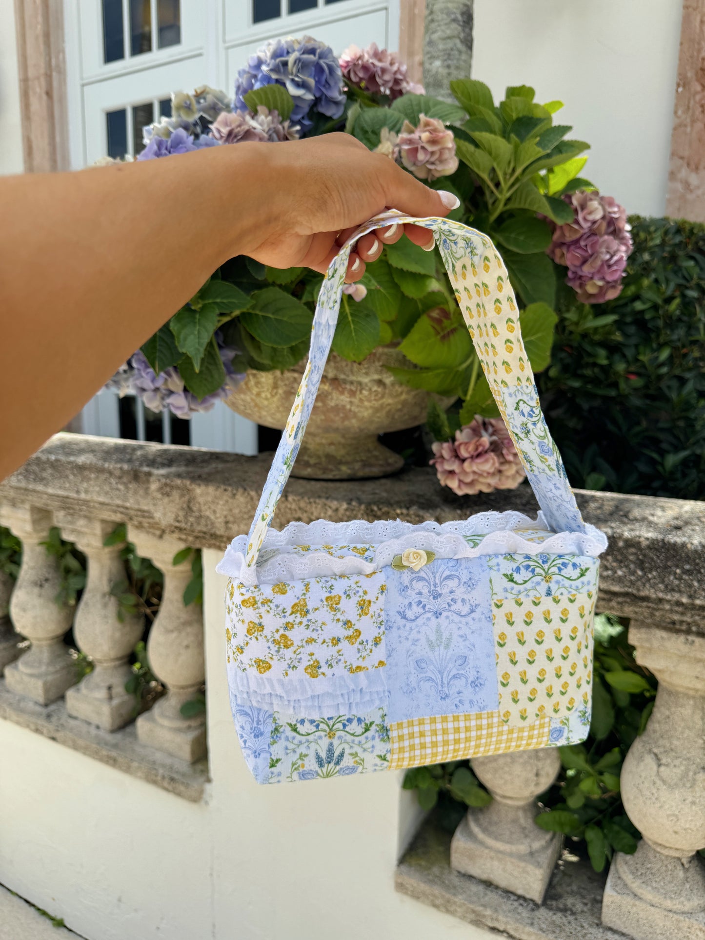 Limoncello Shoulder Bag