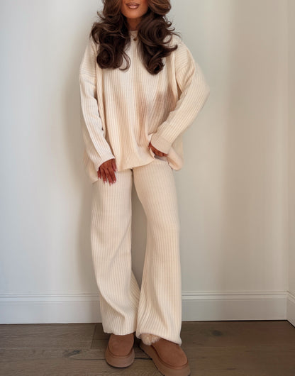 Snow Day 🤍 Ribbed Knit Sweater Set