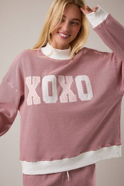 XOXO MOCKNECK 💋