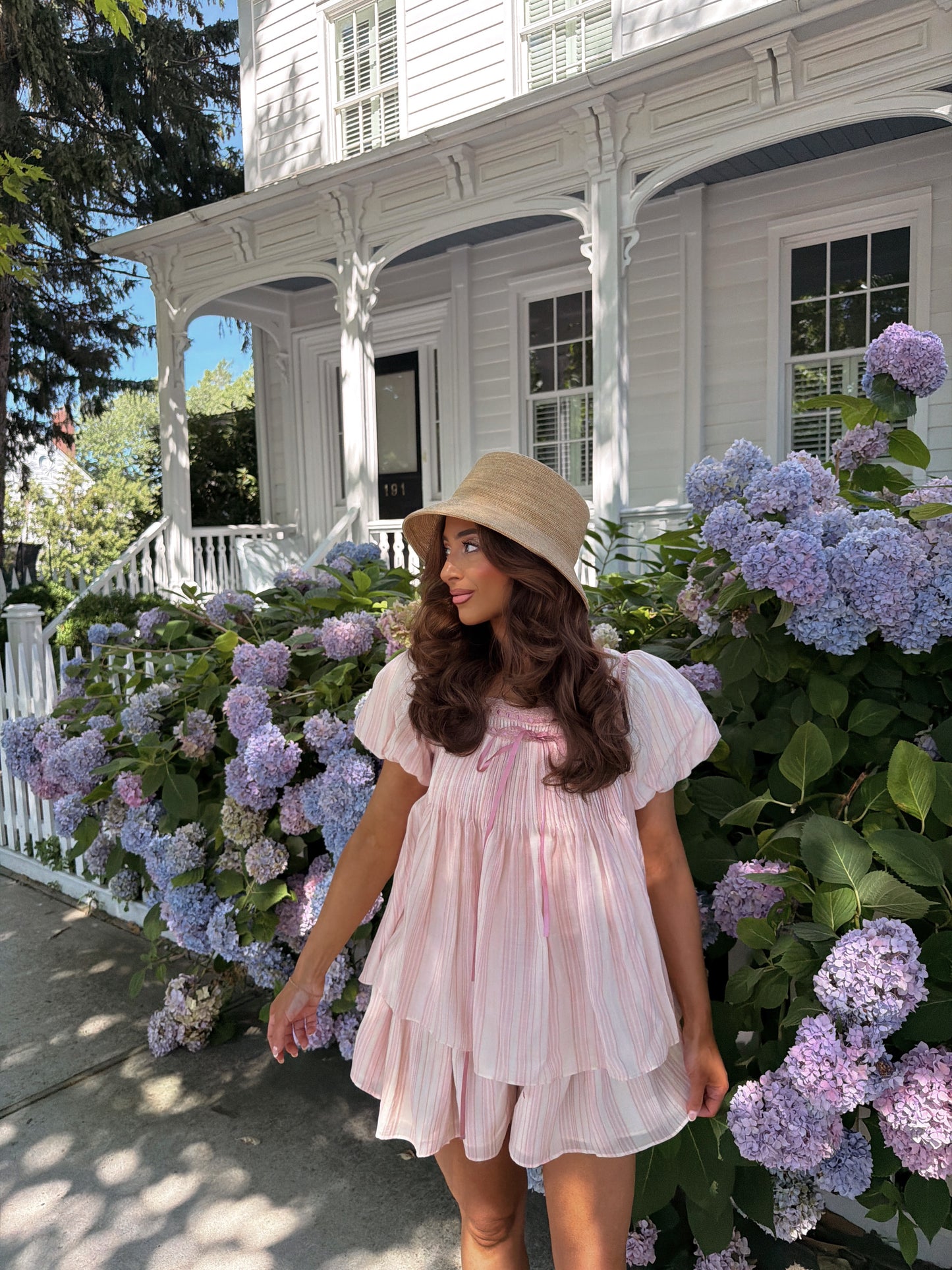 Cottage Coast Set