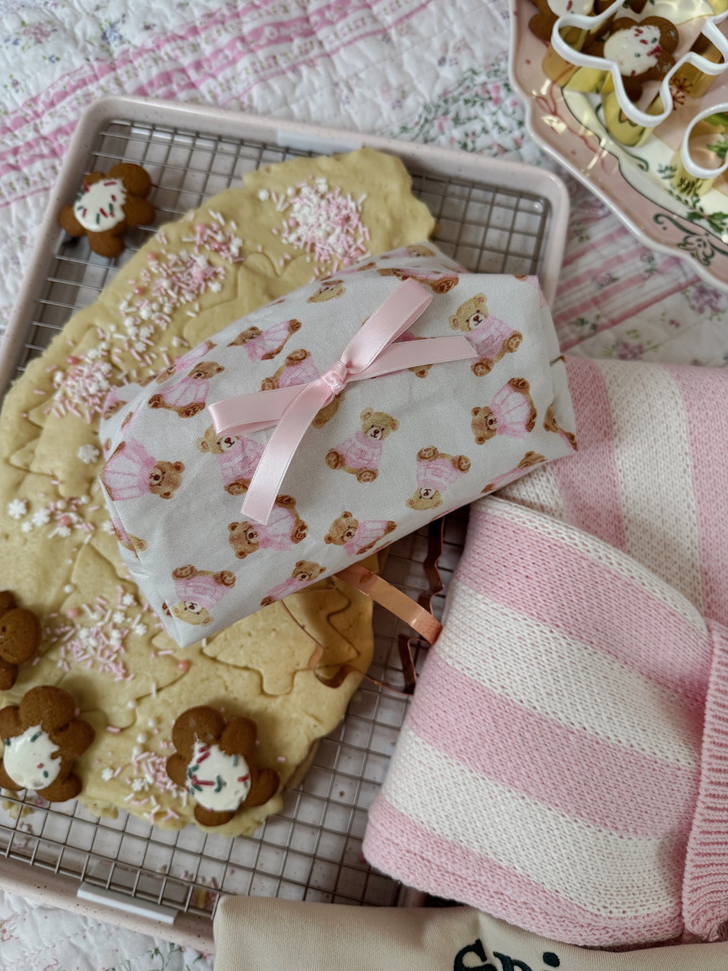 A BEARY Holiday Cosmetic Pouch (ships 2 weeks)